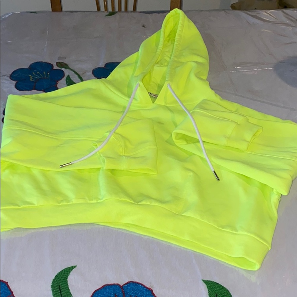 Guess sweater